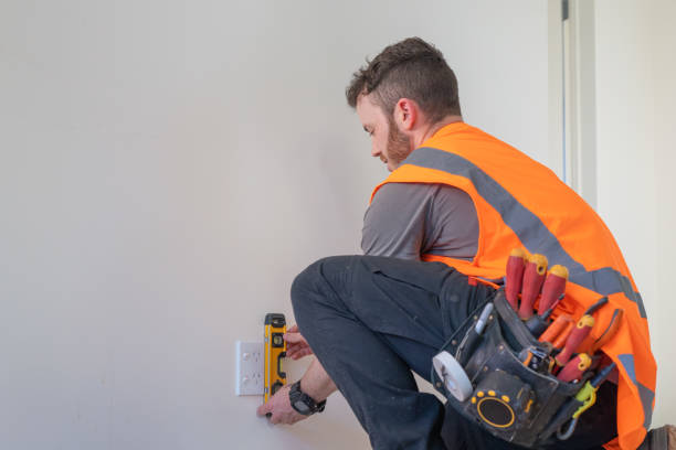 Best Emergency Electrical Repair  in Southchase, FL